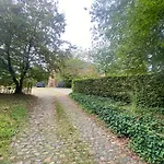 Marie Campagne Bed & Breakfast *